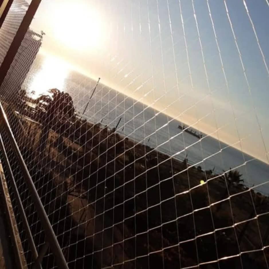 Trabajo de malla de seguridad garantizado